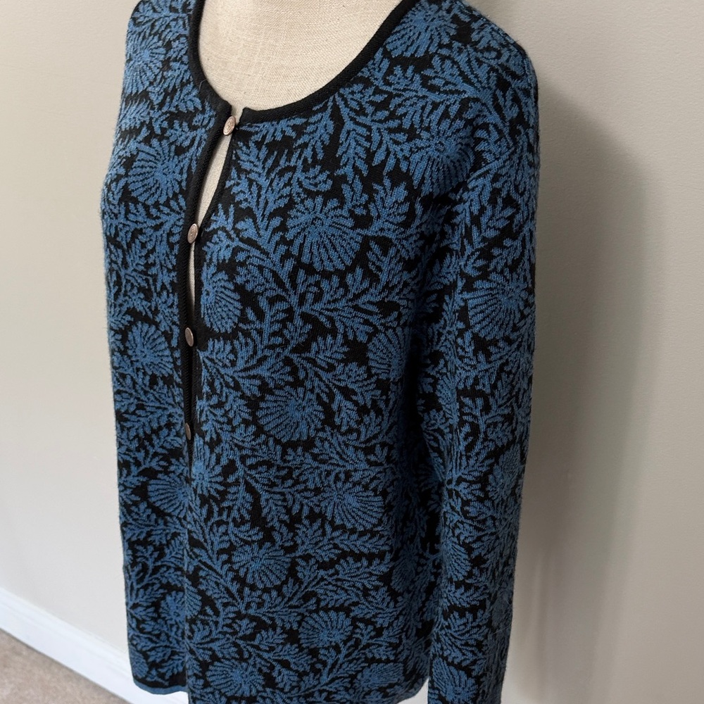 NorthStyle Black & Blue Floral Knit Cardigan Sweater - Picture 4 of 7